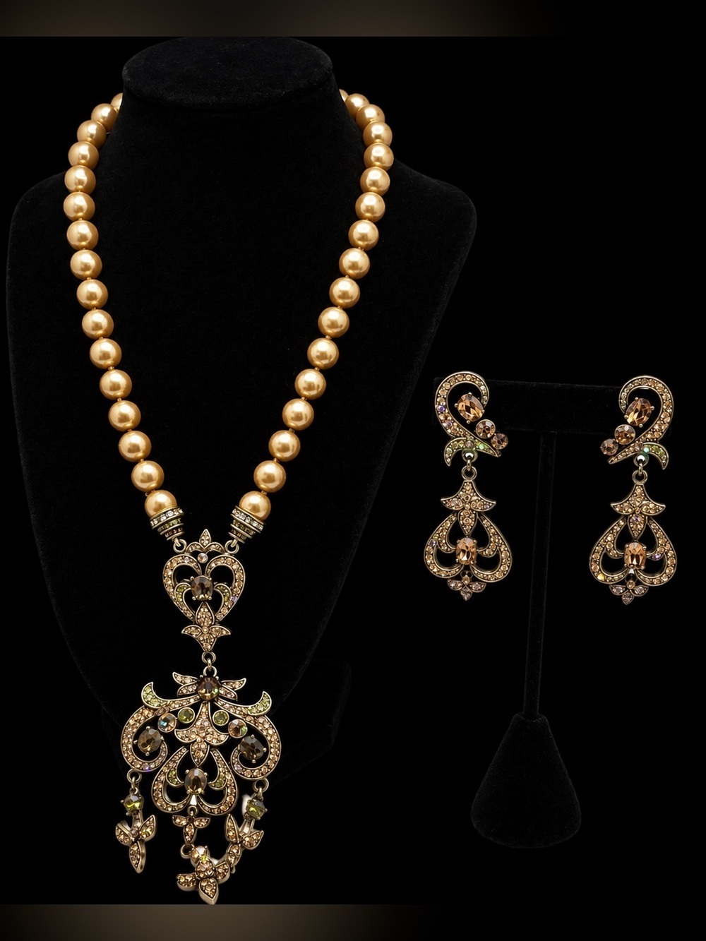 Heidi daus pearl crystal statement necklace set chandelier pendant earrings